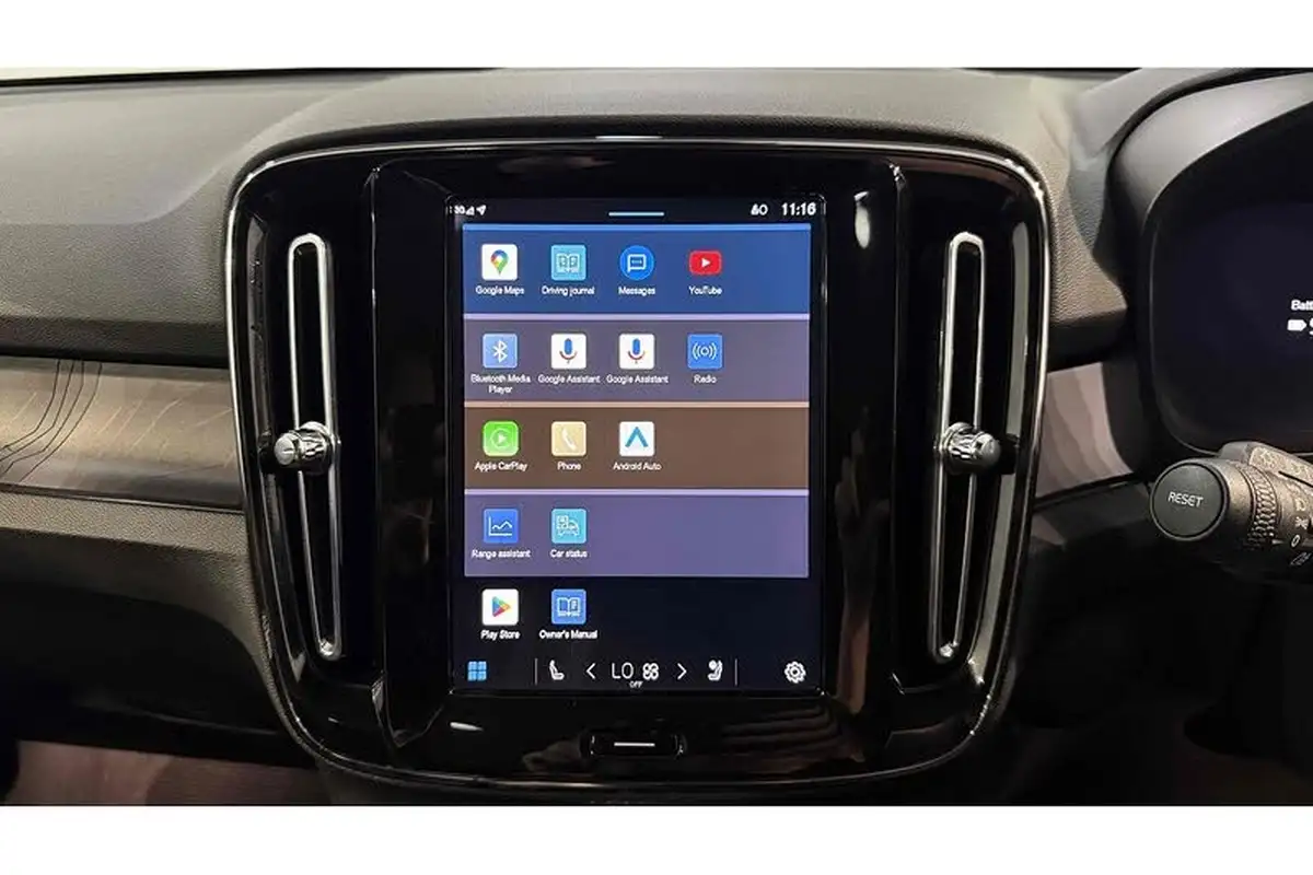2022-volvo-c40-e-twin-recharge-pro-big-30