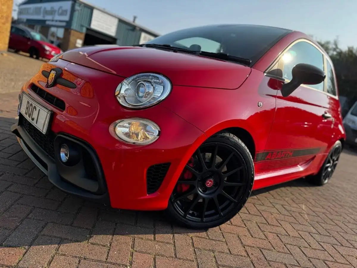 2017-abarth-595-14-tjet-competizione-big-44