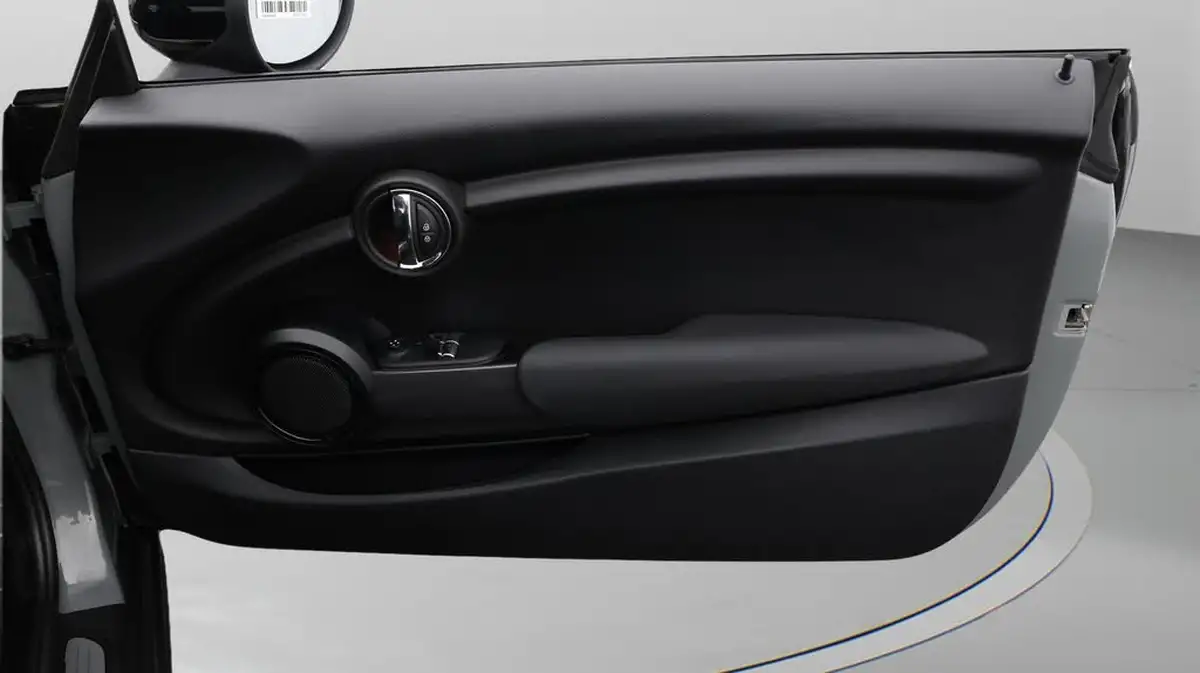 2020-mini-cooper-15-cooper-classic-nav-hatchback-3d-big-15