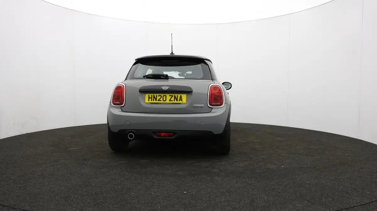 2020-mini-cooper-15-cooper-classic-nav-hatchback-3d-big-67