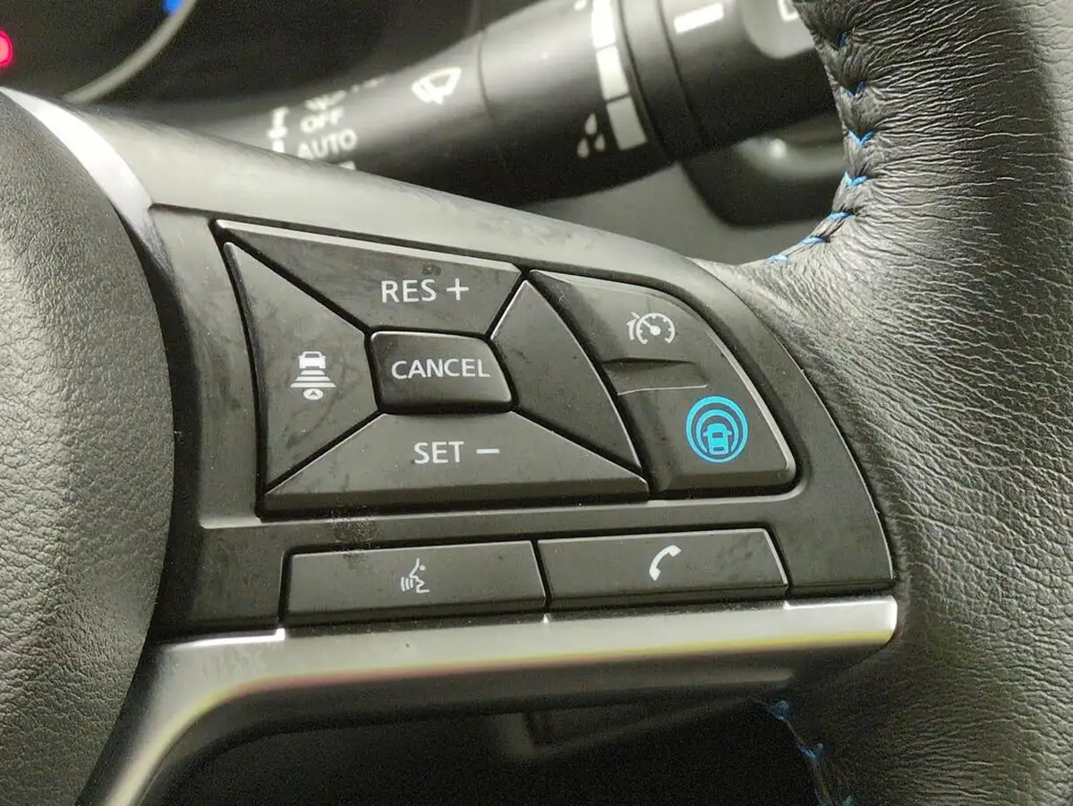 2022-nissan-leaf-e-n-connecta-39kwh-big-26