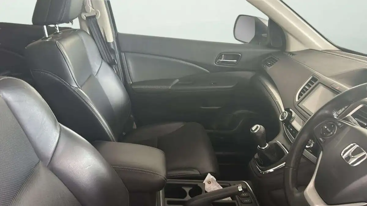 2017-honda-cr-v-16i-dtec-ex-dasp-ss-big-37