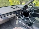 2020-porsche-cayenne-40-v8-turbo-station-wagon-small-12