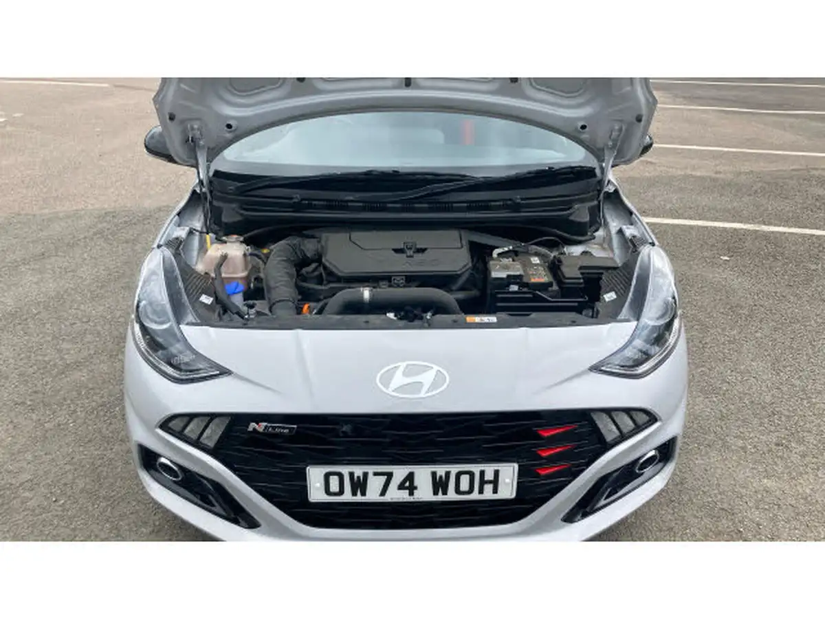 2025-hyundai-i10-10-t-gdi-n-line-90ps-two-tone-roof-big-7