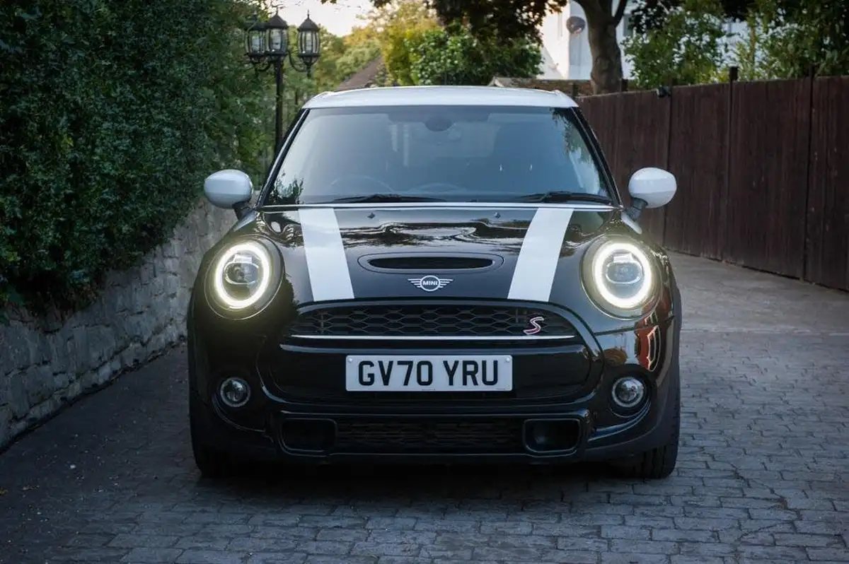 2021-mini-cooper-20-cooper-s-classic-189bhp-series-ii-nav-hatchback-5d-big-3