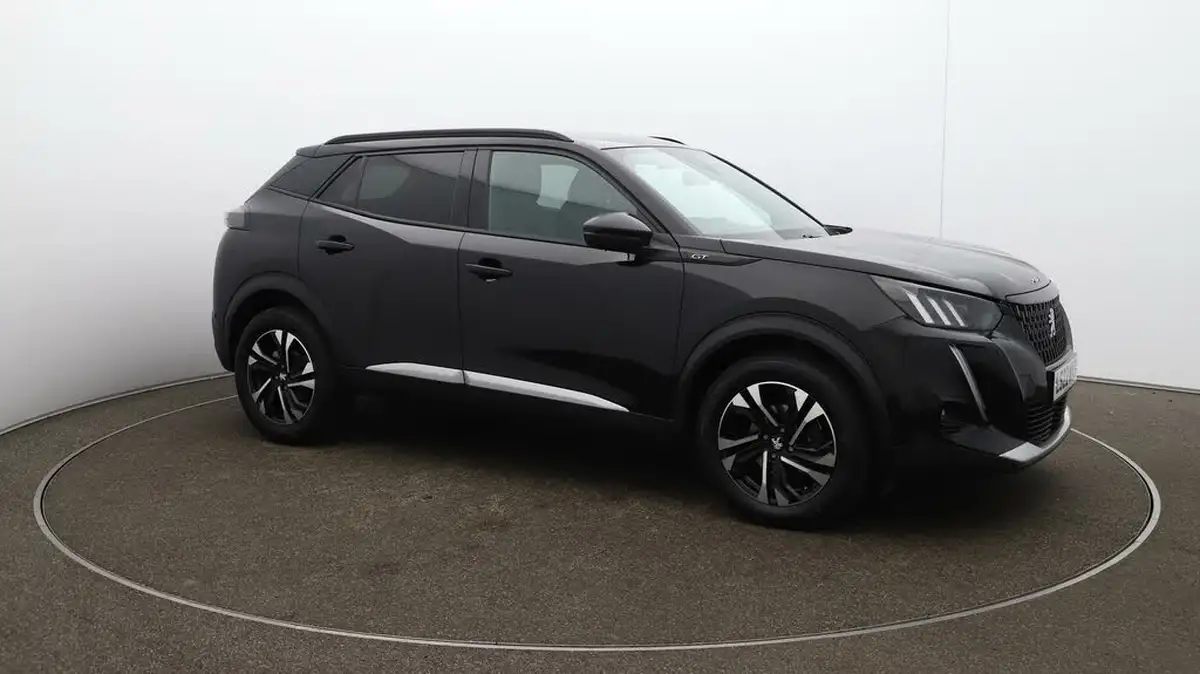 2022-peugeot-2008-suv-12-puretech-gt-big-47