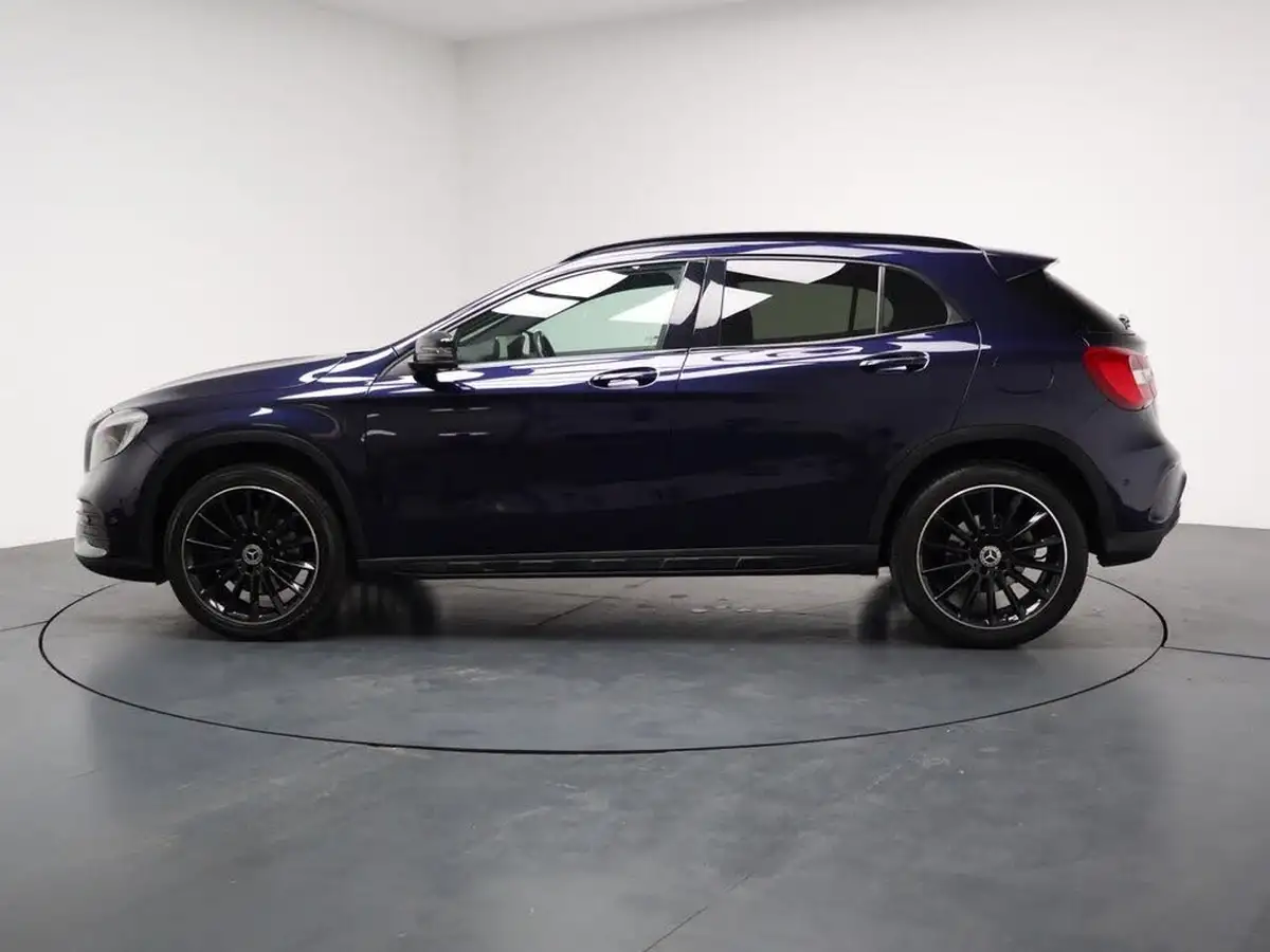 2017-mercedes-benz-gla-class-21d-gla-220d-amg-line-executivess-big-7