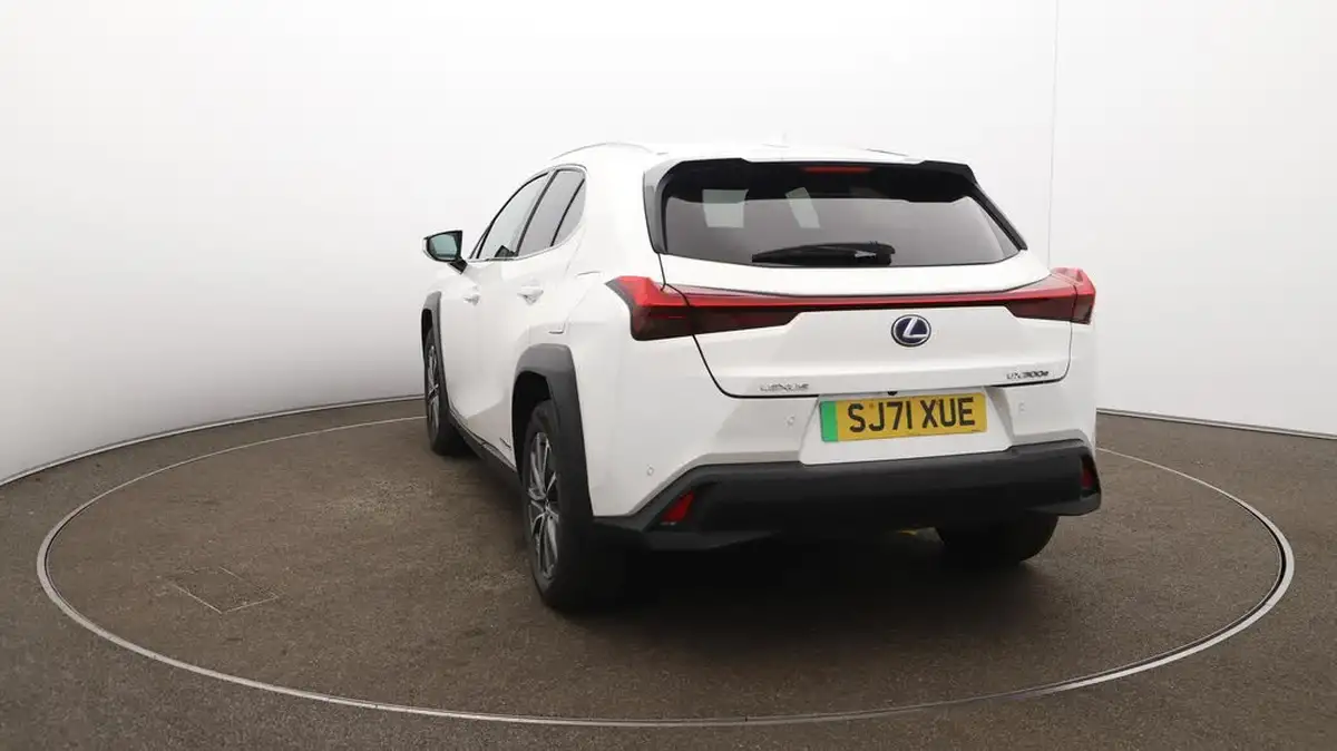 2021-lexus-ux-300e-e-ux-big-60