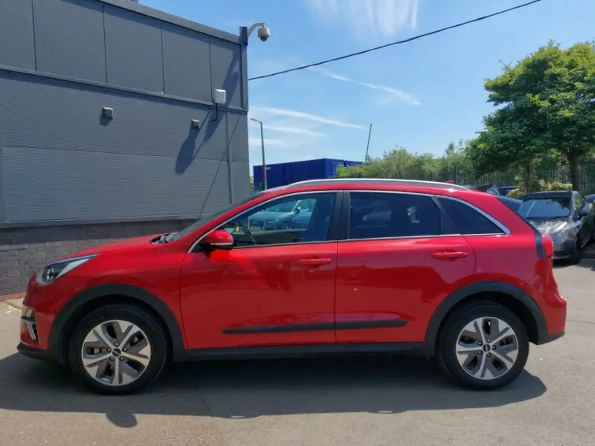 2022-kia-e-niro-ev-2-134bhp-39-big-3