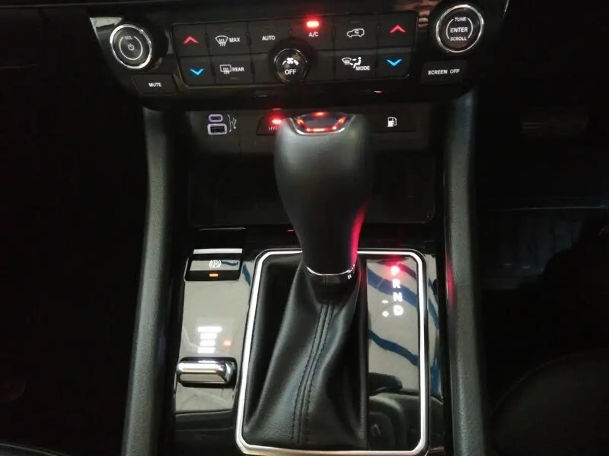 2024-jeep-compass-13-gse-s-big-11