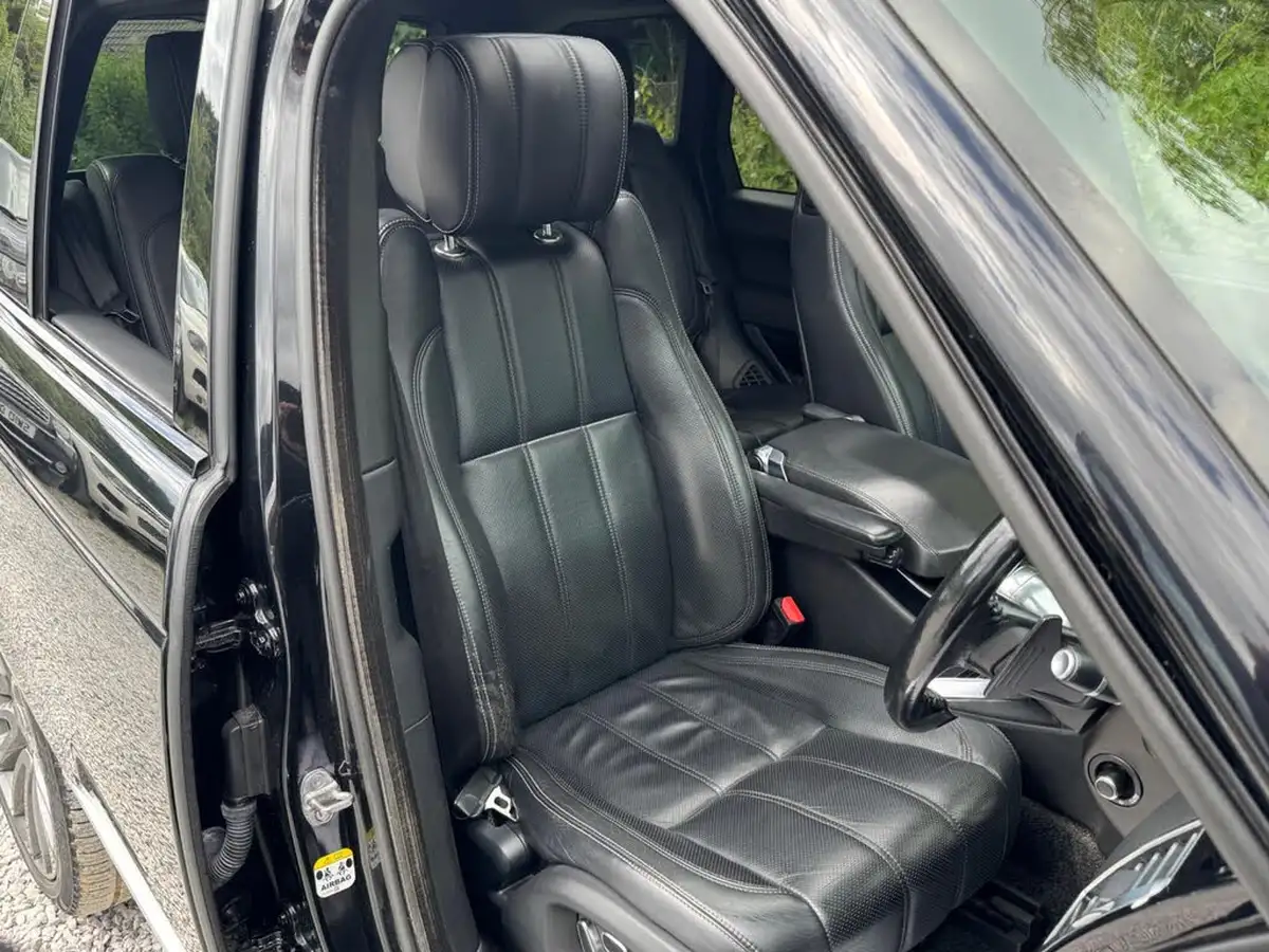2013-land-rover-range-rover-44-sdv8-autobiography-big-15