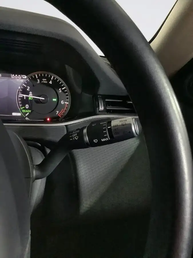 2021-land-rover-range-rover-evoque-15-p300e-s-big-17