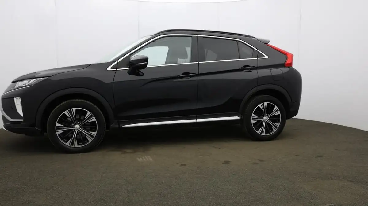 2021-mitsubishi-eclipse-cross-15-4-big-34