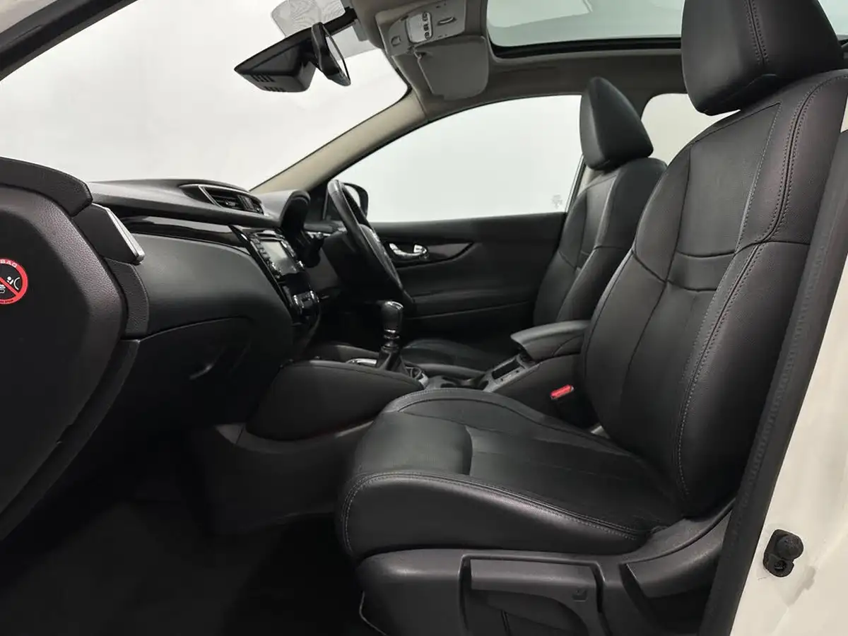 2016-nissan-qashqai-15dci-tekna-big-32