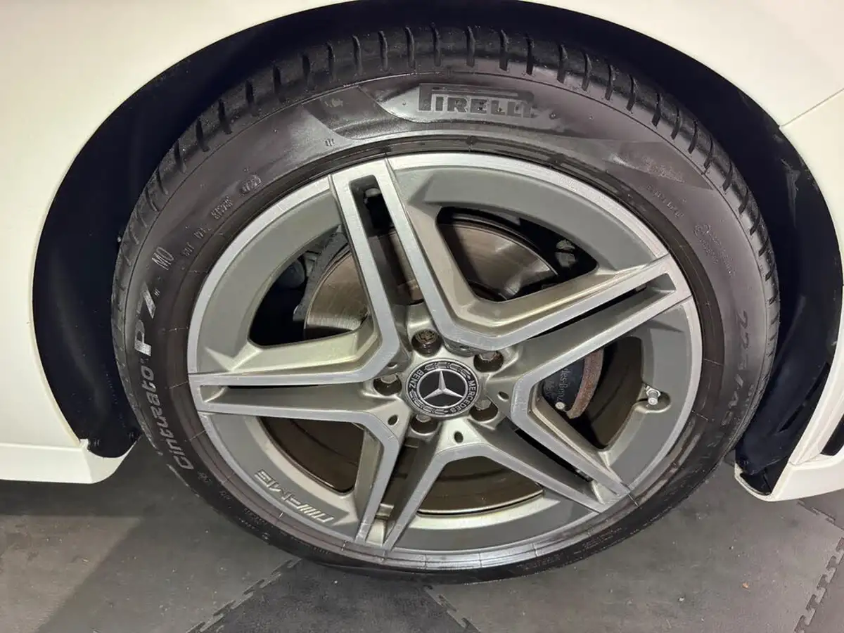2019-mercedes-benz-a-class-20d-a200d-amg-line-premium-hatchback-5d-big-28