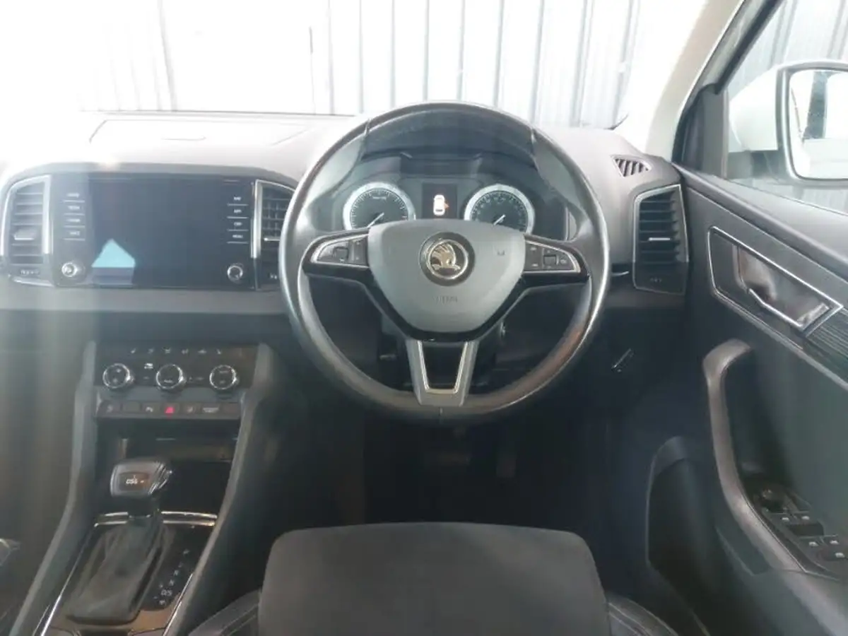 2018-skoda-karoq-16tdi-se-l-scr-1596cc-dsg-big-4