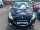 2015-peugeot-208-12-style-puretech-3d-small-1