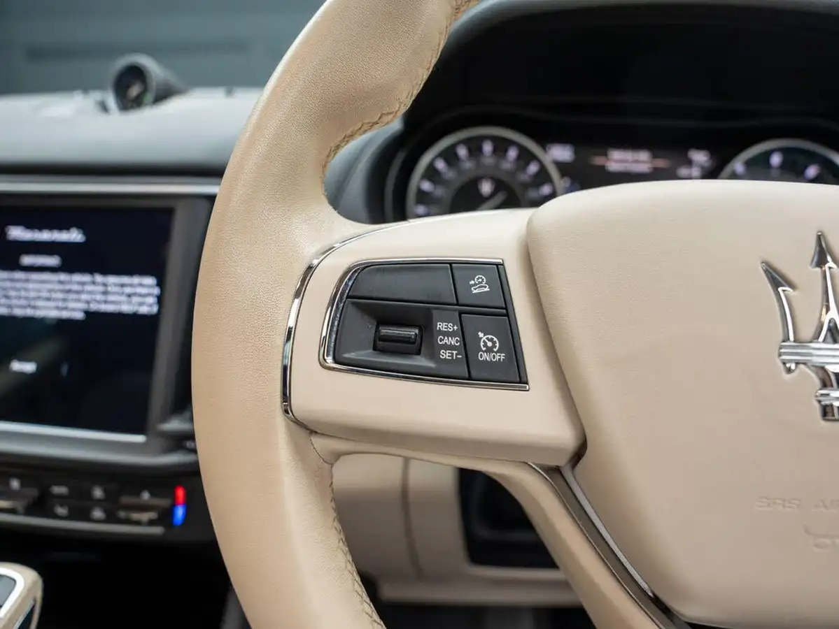 2022-maserati-levante-20-gt-big-23