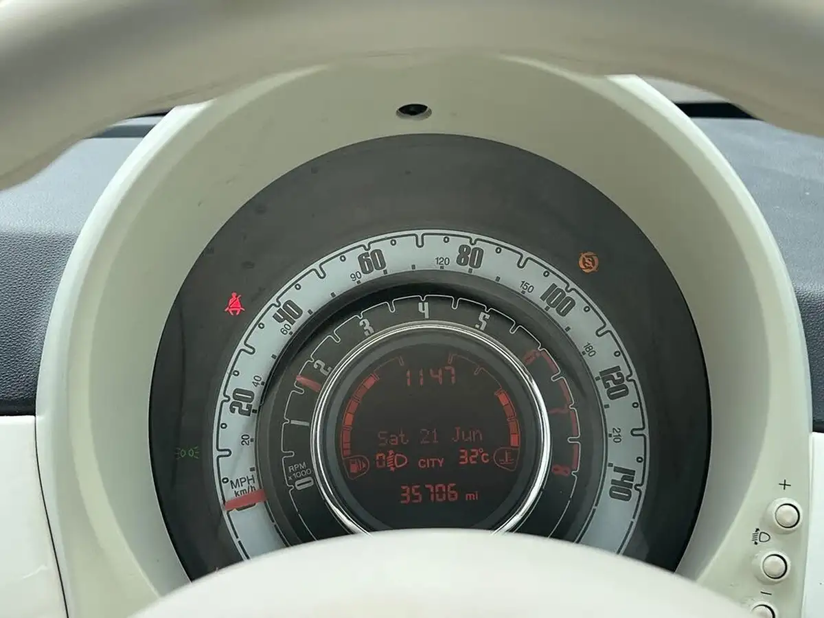 2015-fiat-500-12-pop-ss-big-13