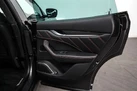 2021-maserati-levante-38-trofeo-small-23