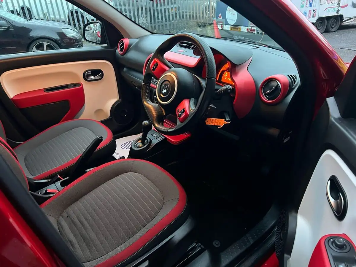 2018-renault-twingo-big-11