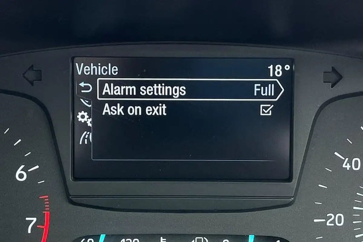 2019-ford-fiesta-10t-active-1-100ps-big-37