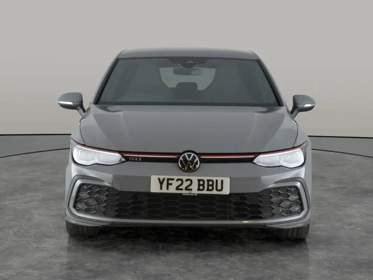 2022-volkswagen-golf-20-tsi-gti-big-15