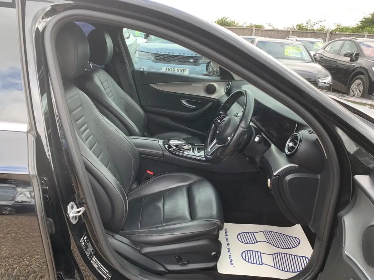 2019-mercedes-benz-e-class-20d-e220d-se-ss-saloon-4d-big-25