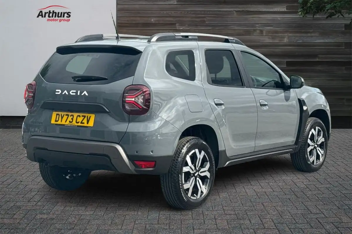 2023-dacia-duster-13-tce-journey-130bhp-big-2