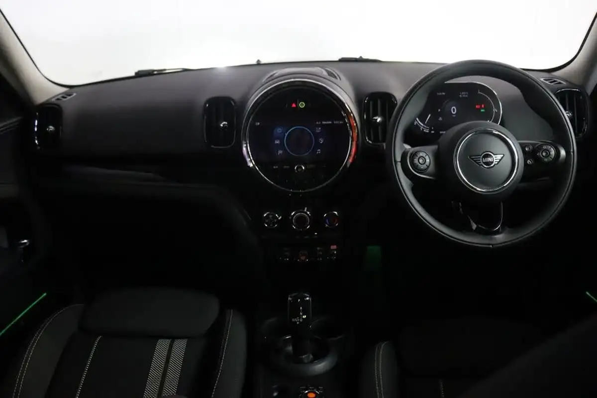 2021-mini-countryman-20-cooper-s-classic-all4-auto-big-1