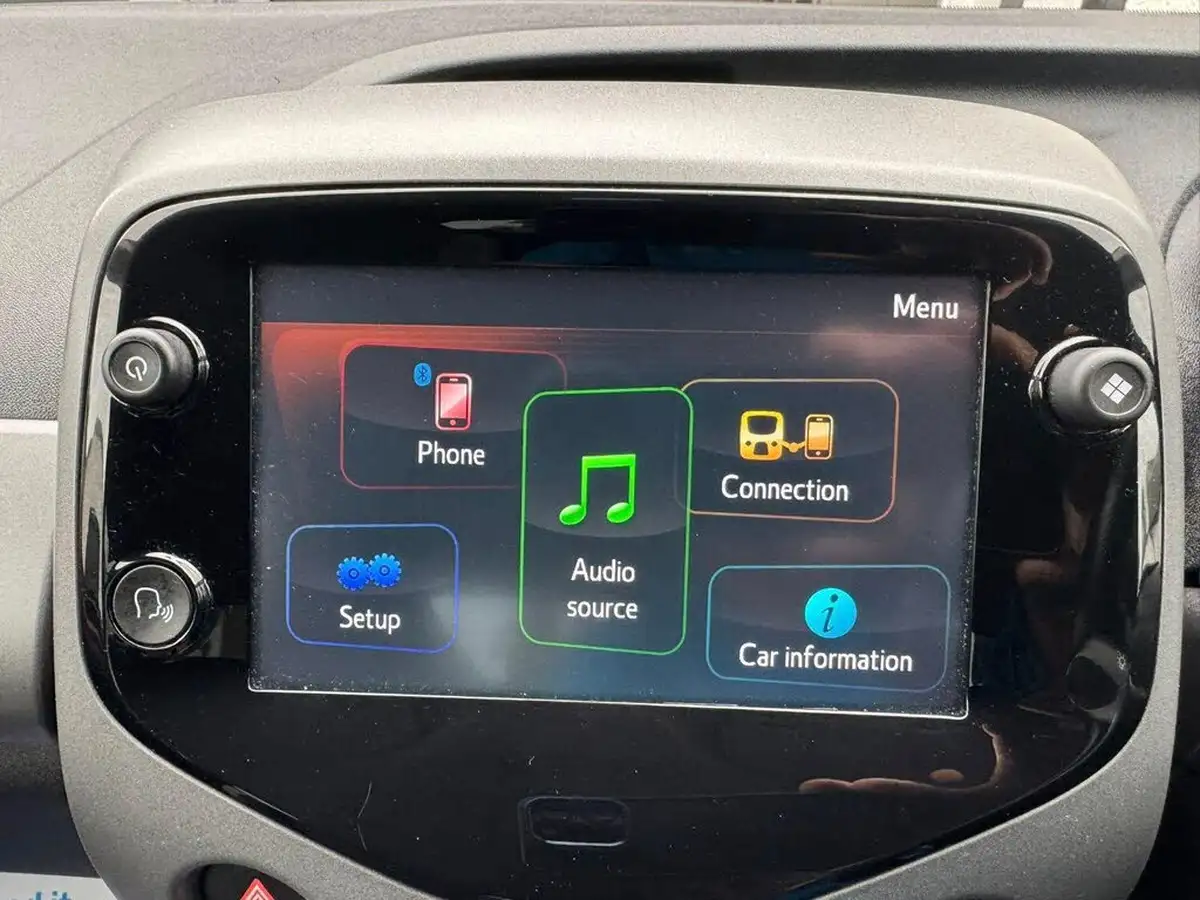 2019-toyota-aygo-10-vvt-i-x-trend-big-9