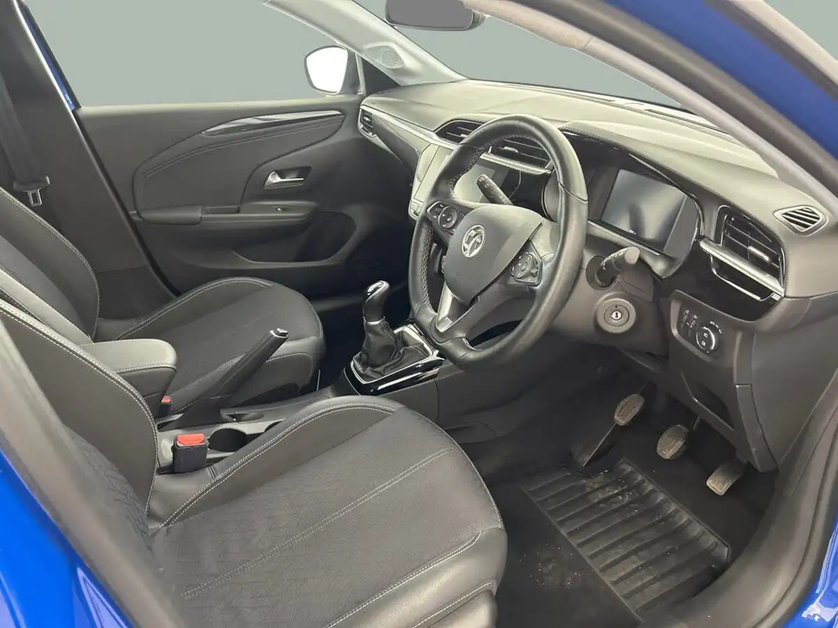 2021-vauxhall-corsa-12i-elite-big-17