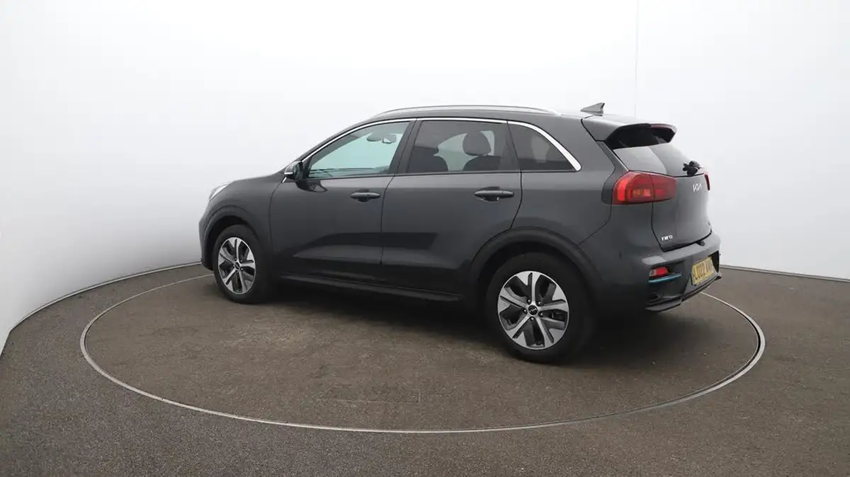 2022-kia-niro-ev-e-2-big-35