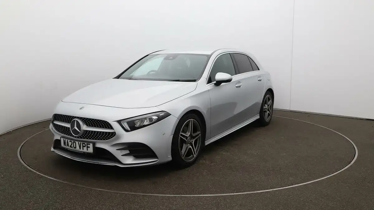 2020-mercedes-benz-a-class-20d-a200d-amg-line-executive-hatchback-5d-big-36