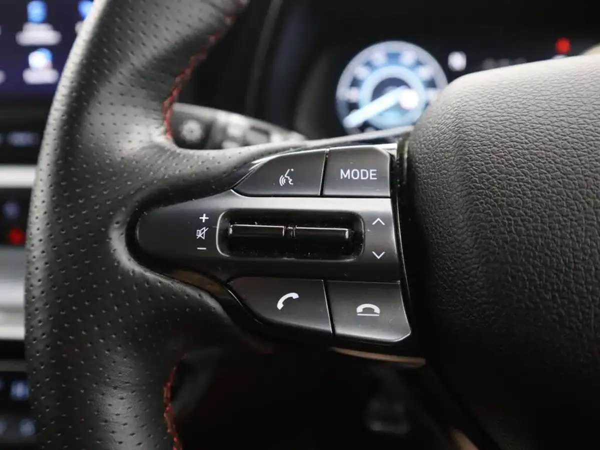 2023-hyundai-i20-10-t-gdi-n-line-eclutch-imt-big-31
