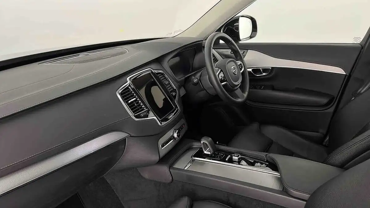 2023-volvo-xc90-20-b5-plus-big-17