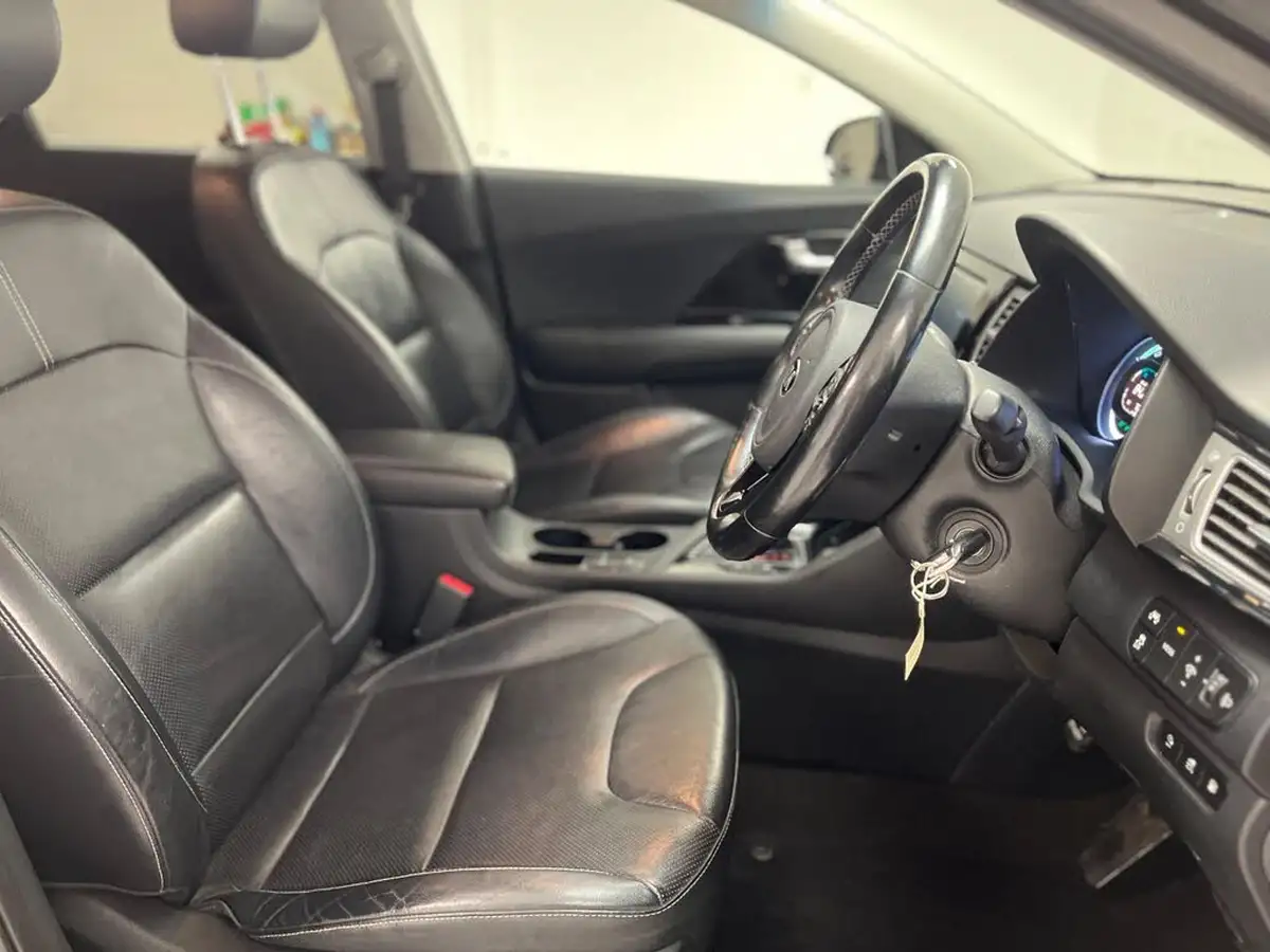 2018-kia-niro-16-gdi-3-156kwh-16-alloy-wheels-big-10