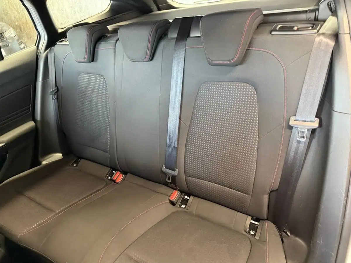 2019-ford-focus-15t-st-line-estate-big-29