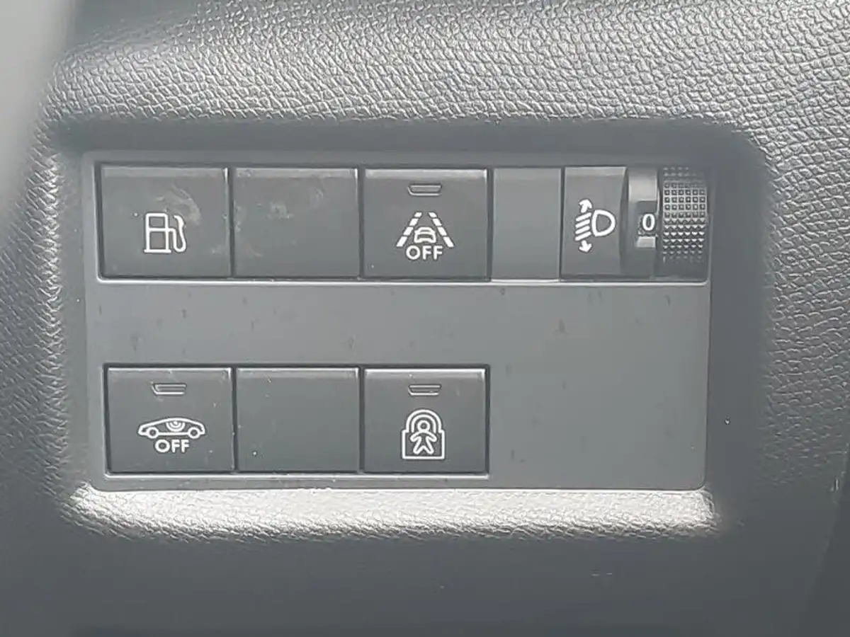 2022-citroen-c5-aircross-16-puretech-shine-big-17