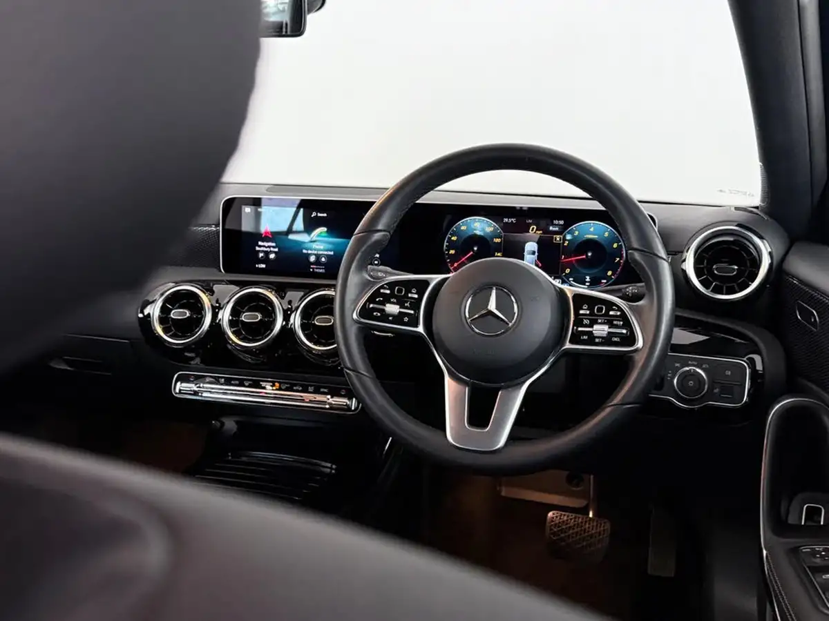 2020-mercedes-benz-a-class-13-a200-sport-executive-saloon-4d-7g-dct-big-19
