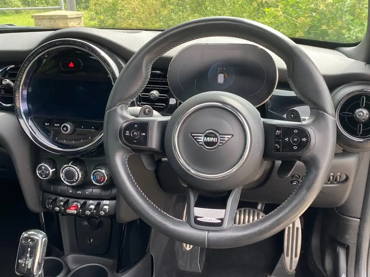 2021-mini-cooper-20-cooper-s-sport-hatchback-3d-auto-big-19