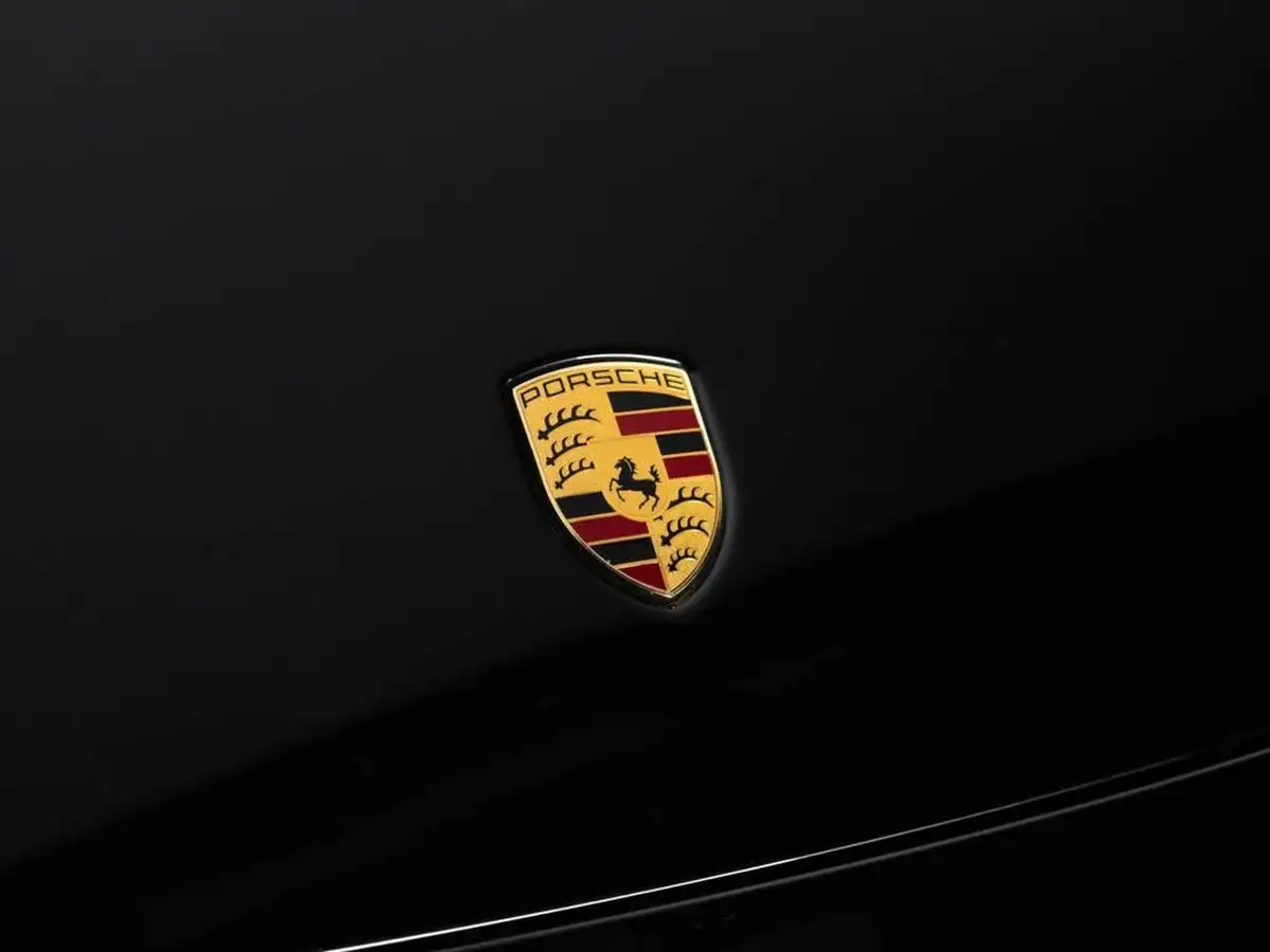 2022-porsche-911-30-carrera-gts-coupe-big-21
