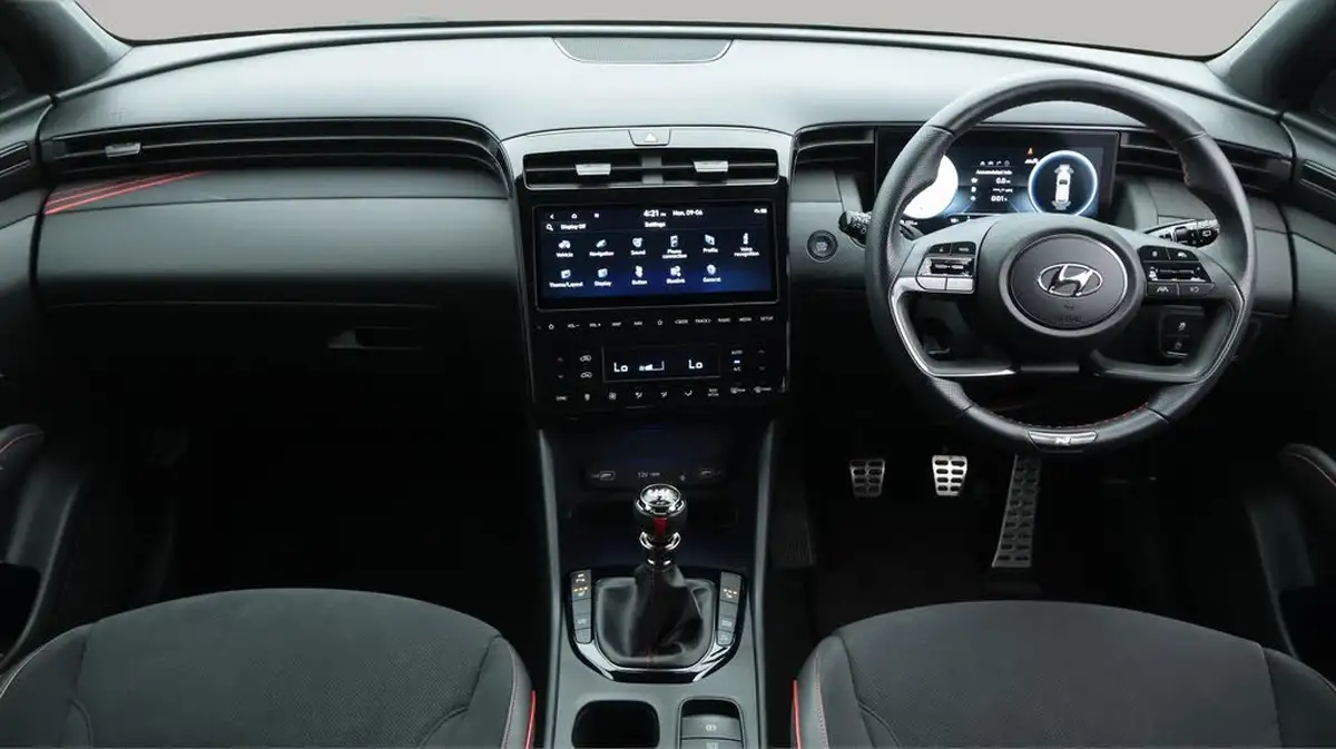 2022-hyundai-tucson-16-t-gdi-n-line-150ps-big-13