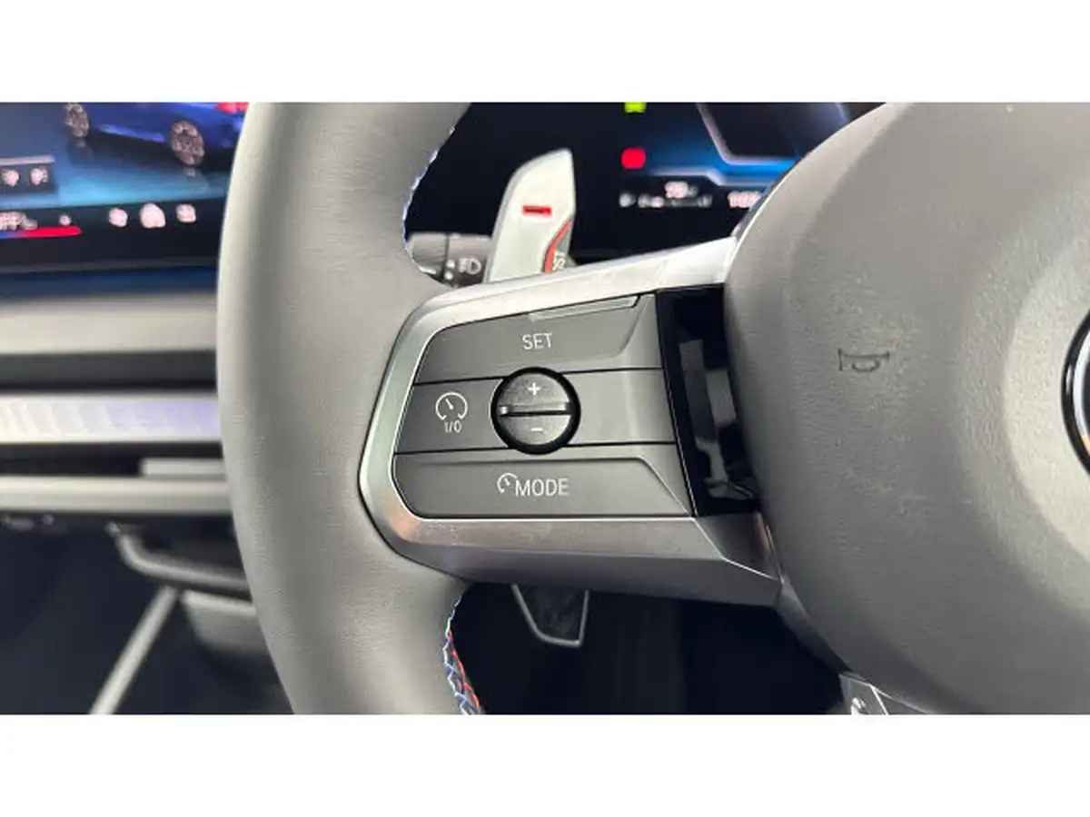 2025-bmw-2-series-20-m235i-xdrive-296bhp-big-33