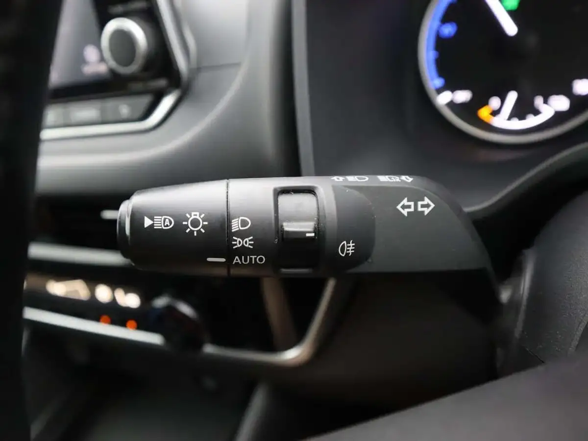 2022-nissan-qashqai-15-acenta-premium-big-33
