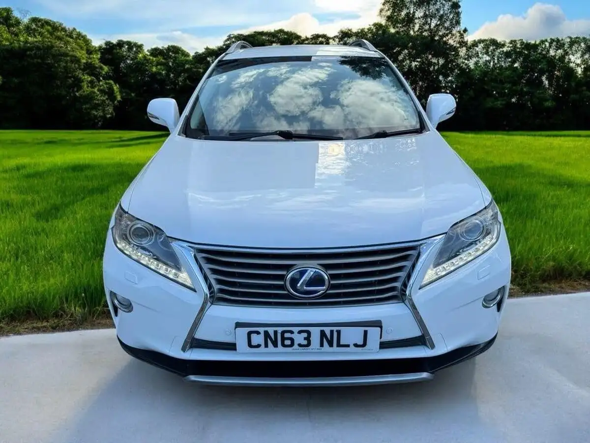 2013-lexus-rx-450h-35-luxury-big-11