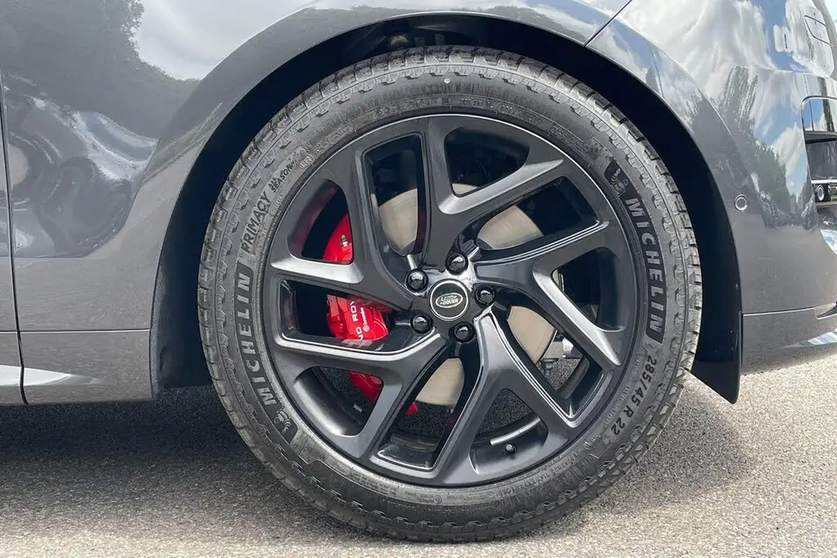 2025-land-rover-range-rover-sport-30-d250-edition-big-15