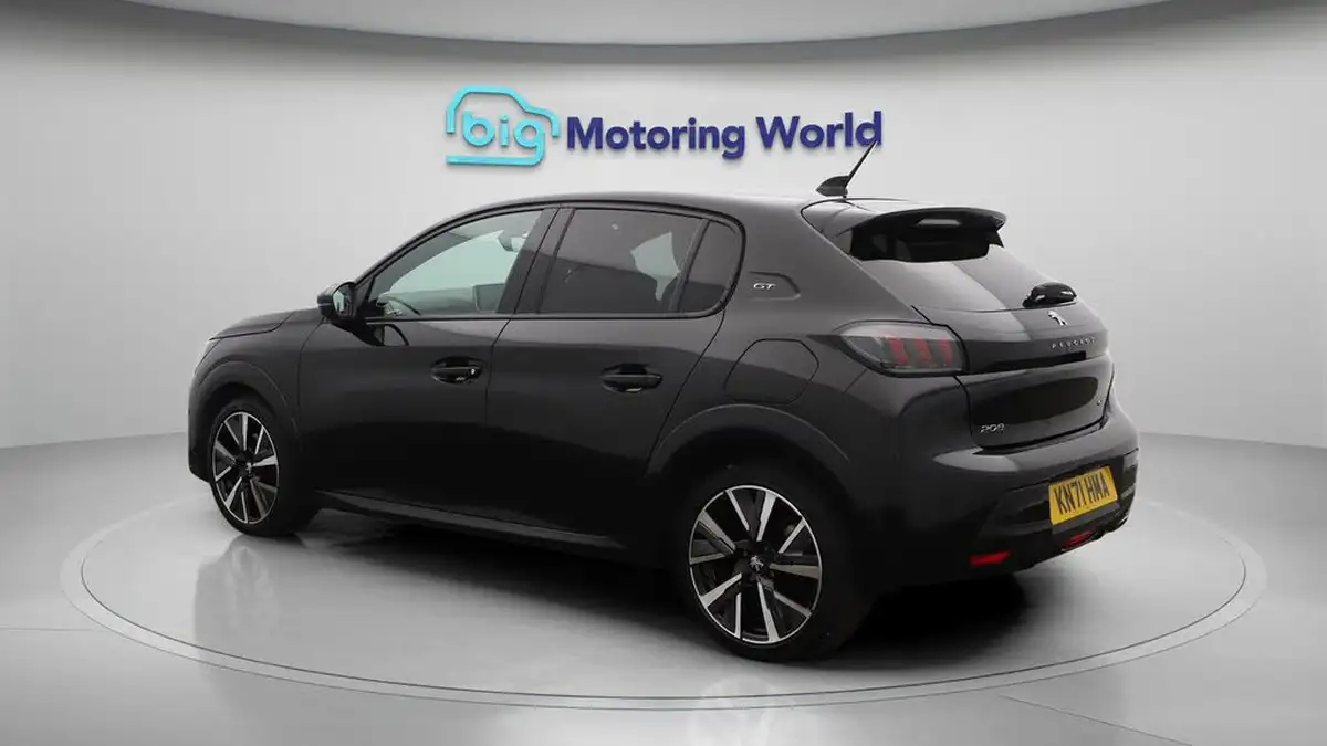 2021-peugeot-208-12-puretech-gt-100bhp-big-5