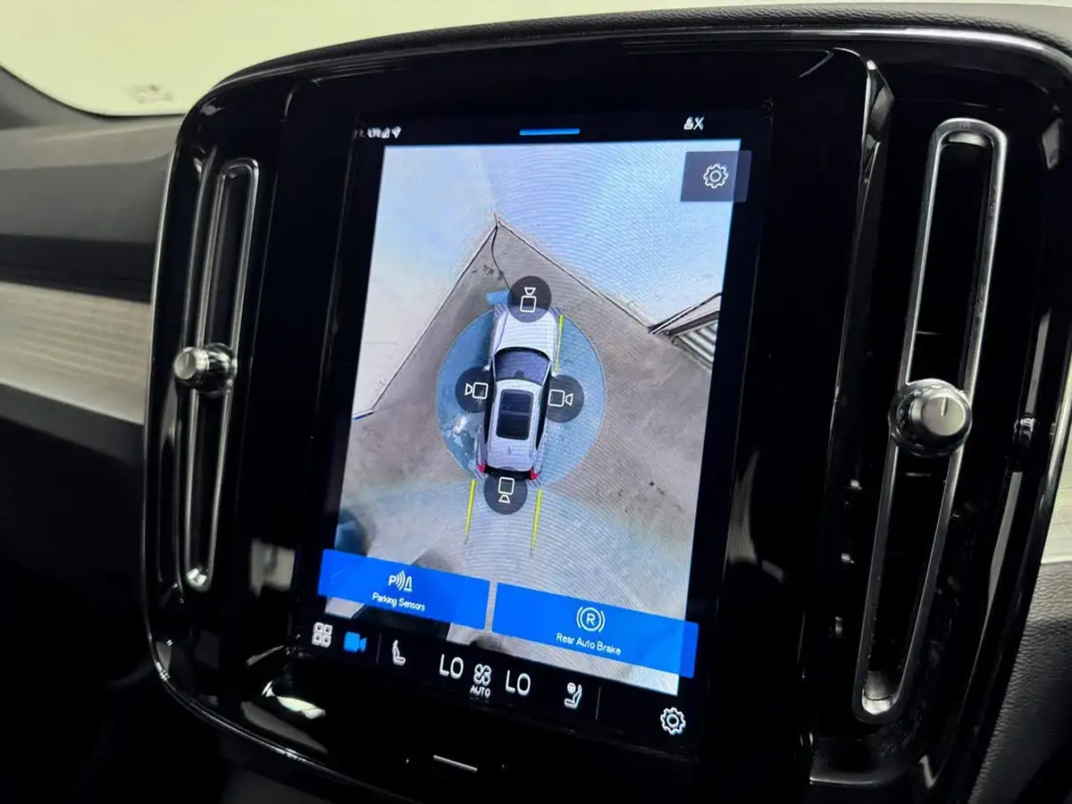 2023-volvo-xc40-20-b3-plus-big-45