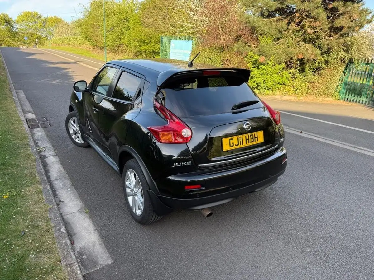 2011-nissan-juke-16-tekna-190ps-1618cc-big-5